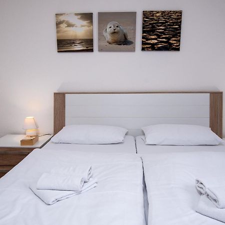Holiday Home Sonnenschein By Interhome Norddeich  Eksteriør billede